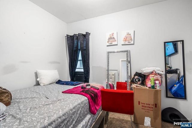 413 Hamilton Avenue, Paterson, NJ 07514