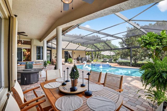 10305 Avenida Del Rio, Delray Beach, FL 33446