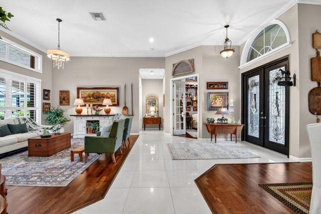 10305 Avenida Del Rio, Delray Beach, FL 33446