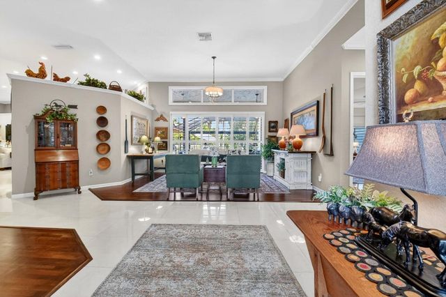 10305 Avenida Del Rio, Delray Beach, FL 33446