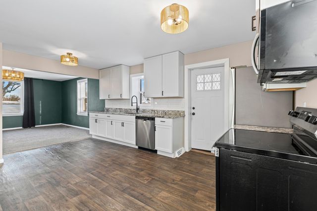 309 Central Avenue W, Saint Michael, MN 55376