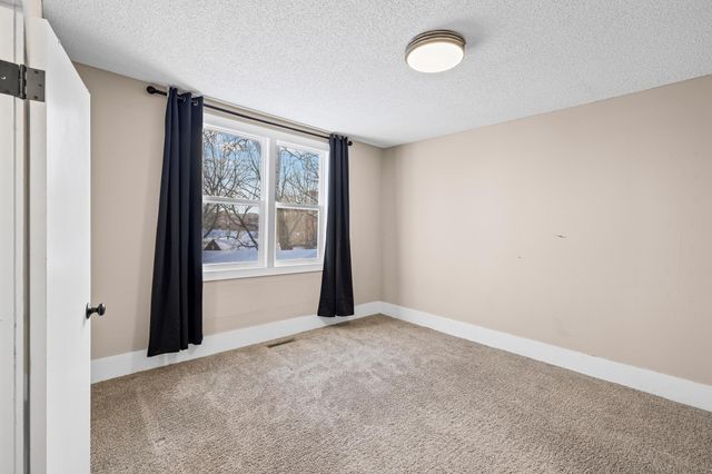 309 Central Avenue W, Saint Michael, MN 55376