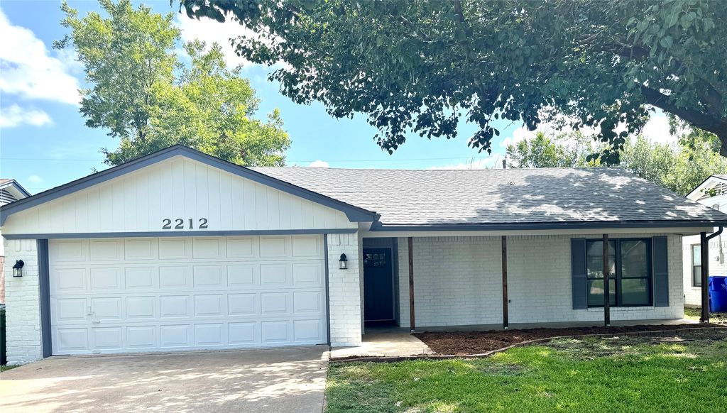 2212 Century Drive, Waco, TX 76712