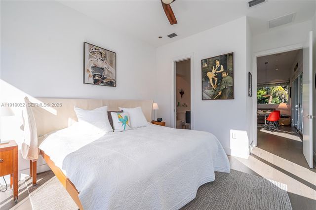 6495 SW 85th St, Miami, FL 33143