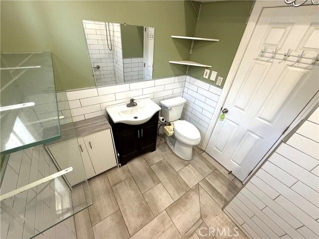 3008 W 30th Street, Los Angeles, CA 90018