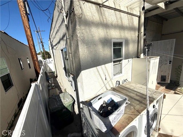 3008 W 30th Street, Los Angeles, CA 90018