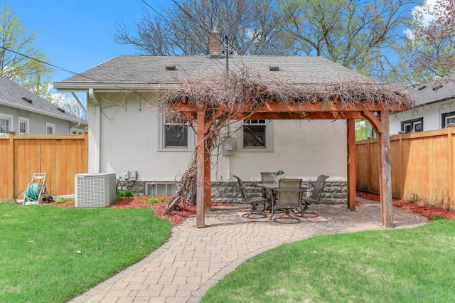 4037 21st Avenue S, Minneapolis, MN 55407