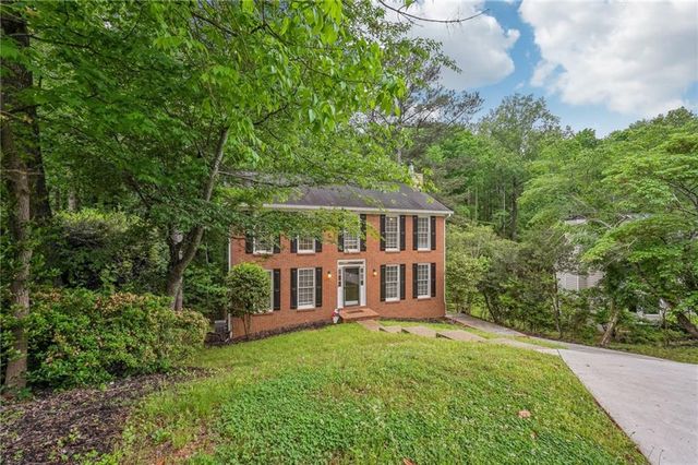 2895 Shurburne Drive, Alpharetta, GA 30022