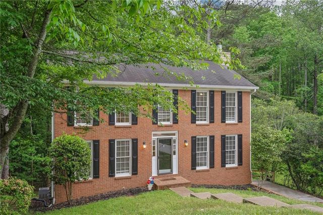 2895 Shurburne Drive, Alpharetta, GA 30022
