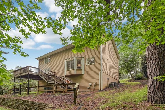 2895 Shurburne Drive, Alpharetta, GA 30022