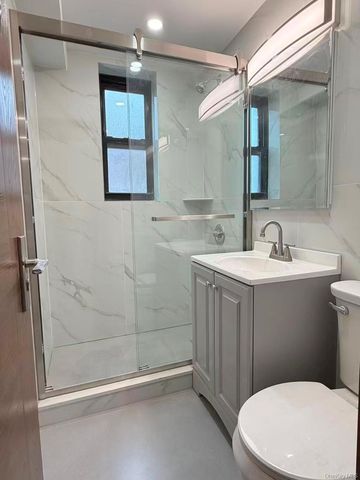 13235 Sanford Avenue, Flushing, NY 11355