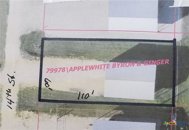 309 S 14th Street, Seadrift, TX 77983