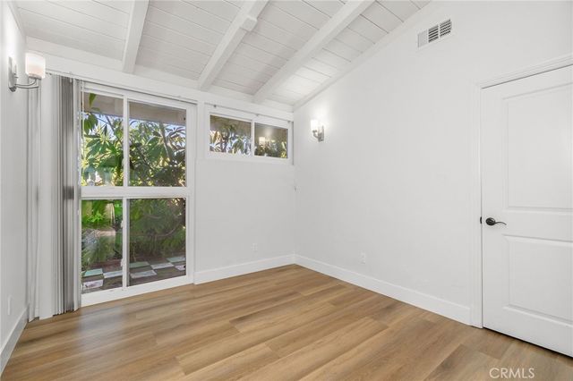 8341 Delco Avenue, Winnetka, CA 91306
