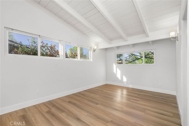 8341 Delco Avenue, Winnetka, CA 91306