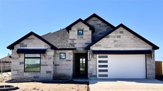 361 Meadow Valley LOOP, Jarrell, TX 76537