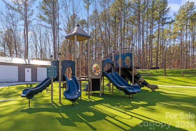 135 Stillwater Road, Troutman, NC 28166