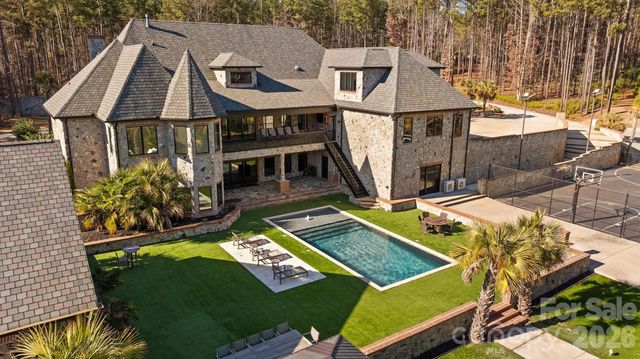 135 Stillwater Road, Troutman, NC 28166