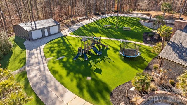135 Stillwater Road, Troutman, NC 28166