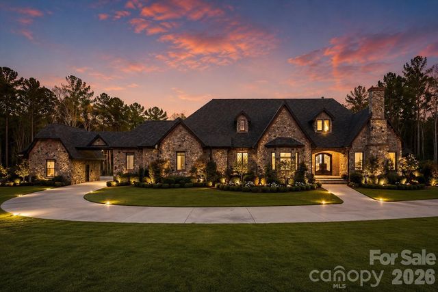 135 Stillwater Road, Troutman, NC 28166