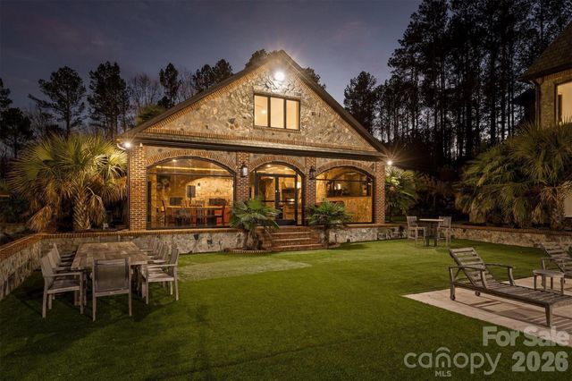 135 Stillwater Road, Troutman, NC 28166