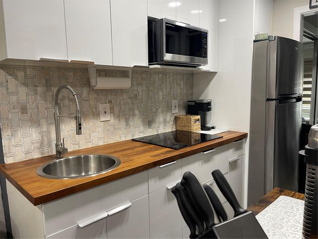 20921 HAULOVER COVE 11, Lutz, FL 33558