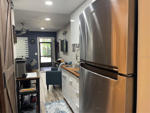 20921 HAULOVER COVE 11, Lutz, FL 33558