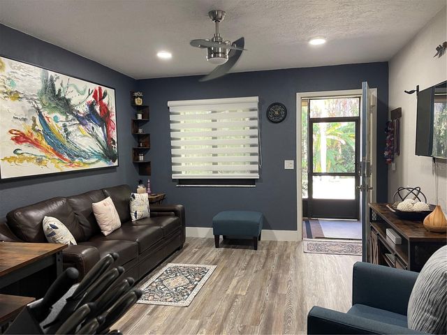 20921 HAULOVER COVE 11, Lutz, FL 33558