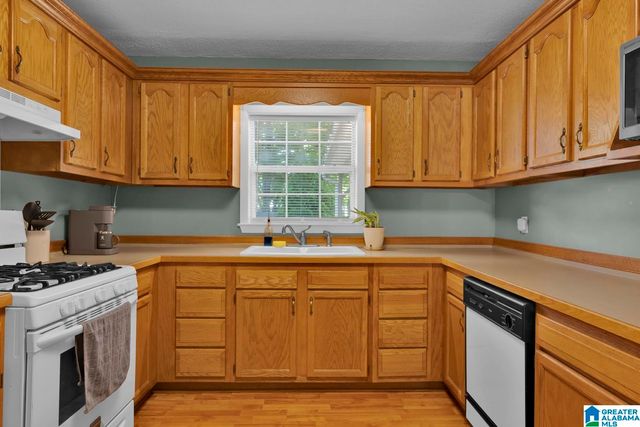 1416 11TH STREET SE, Cullman, AL 35055