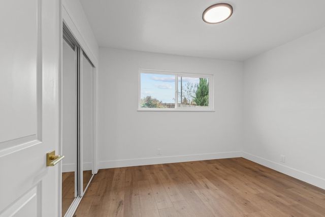 725 Jo Ann Ln, Roseville, CA 95678