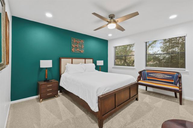 2807 Wildflower Drive 2, Bryan, TX 77802