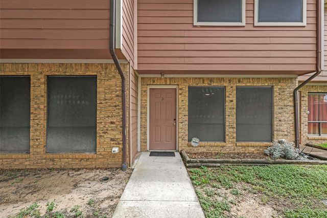 2807 Wildflower Drive 2, Bryan, TX 77802