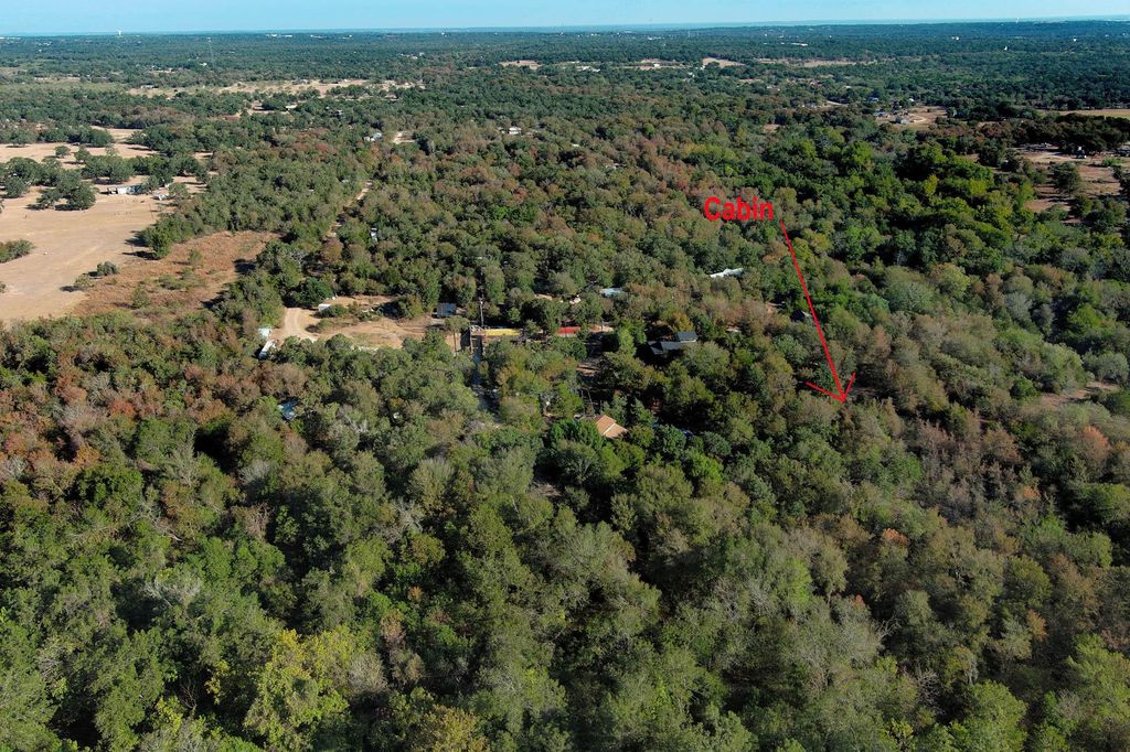 183 Clover RD, Cedar Creek, TX 78612