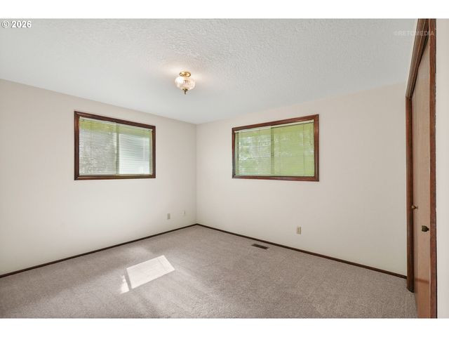 14755 Sw CAROLWOOD Dr, Beaverton, OR 97007