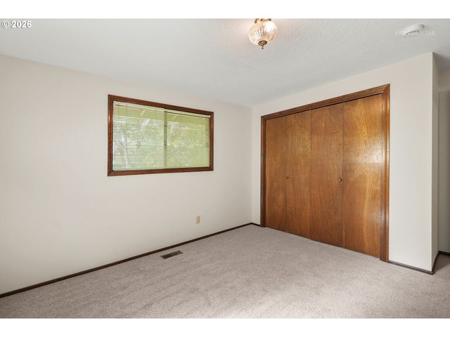 14755 Sw CAROLWOOD Dr, Beaverton, OR 97007