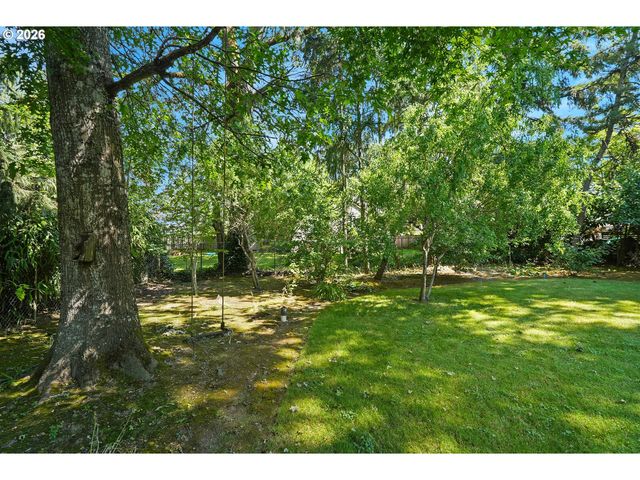 14755 Sw CAROLWOOD Dr, Beaverton, OR 97007