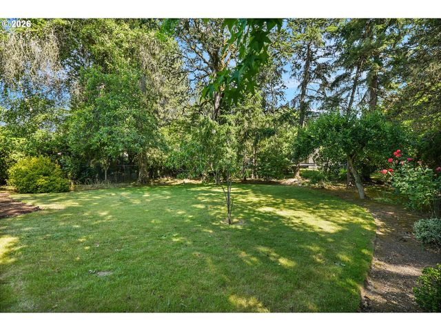 14755 Sw CAROLWOOD Dr, Beaverton, OR 97007