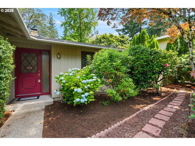 14755 Sw CAROLWOOD Dr, Beaverton, OR 97007