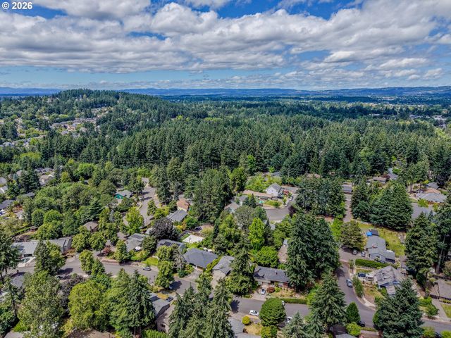 14755 Sw CAROLWOOD Dr, Beaverton, OR 97007