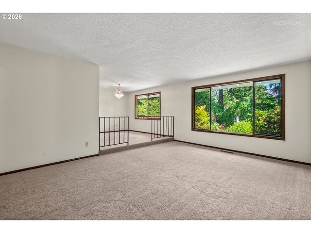14755 Sw CAROLWOOD Dr, Beaverton, OR 97007