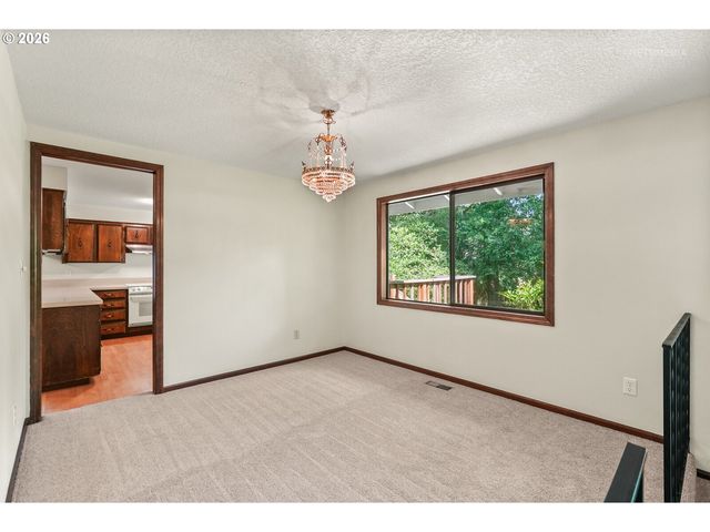 14755 Sw CAROLWOOD Dr, Beaverton, OR 97007