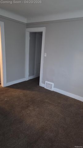 13526 La Salle Boulevard, Detroit, MI 48238