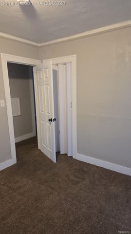 13526 La Salle Boulevard, Detroit, MI 48238