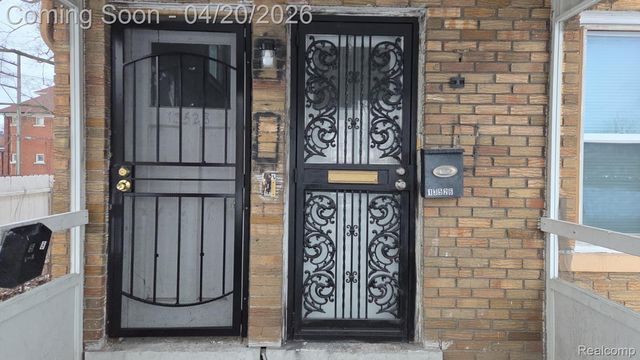 13526 La Salle Boulevard, Detroit, MI 48238