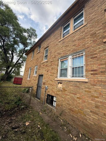 13526 La Salle Boulevard, Detroit, MI 48238