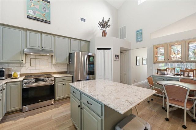 15212 ARBOR HOLLOW DRIVE, Odessa, FL 33556