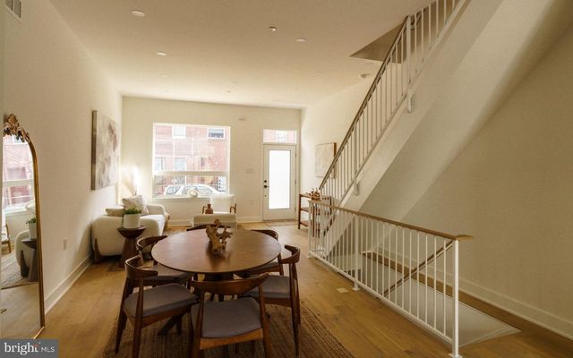 520 S 17TH ST, Philadelphia, PA 19146