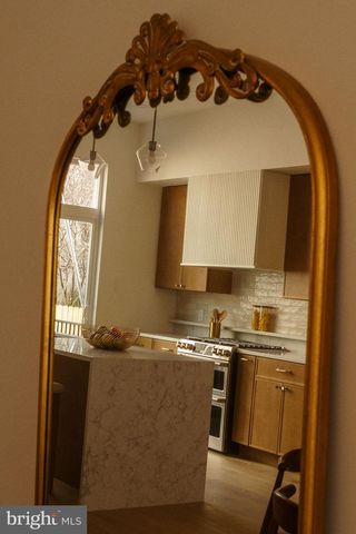 520 S 17TH ST, Philadelphia, PA 19146