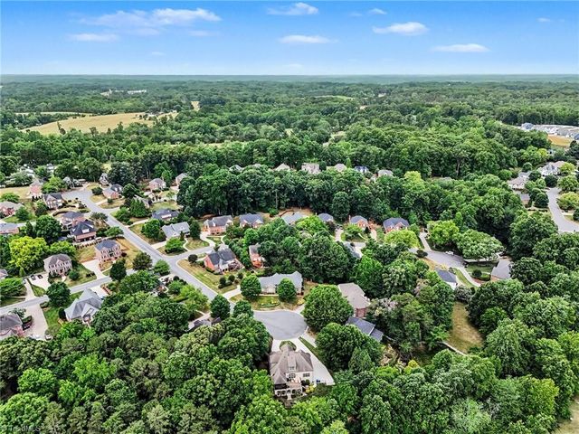 121 N Wildcat Run Court, Advance, NC 27006