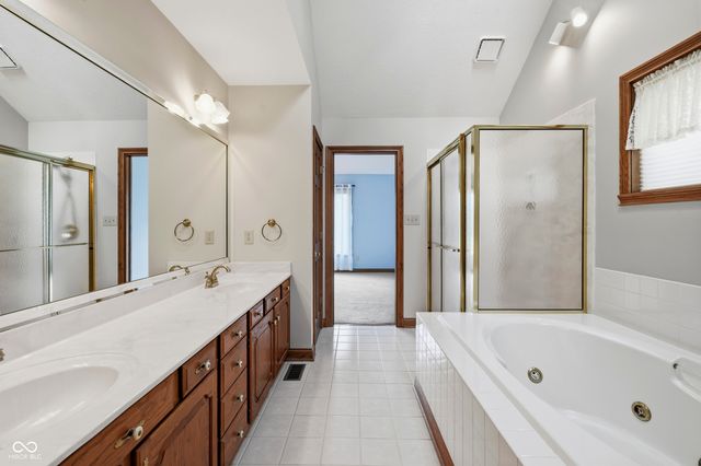 891 Copperwood Drive, Carmel, IN 46033