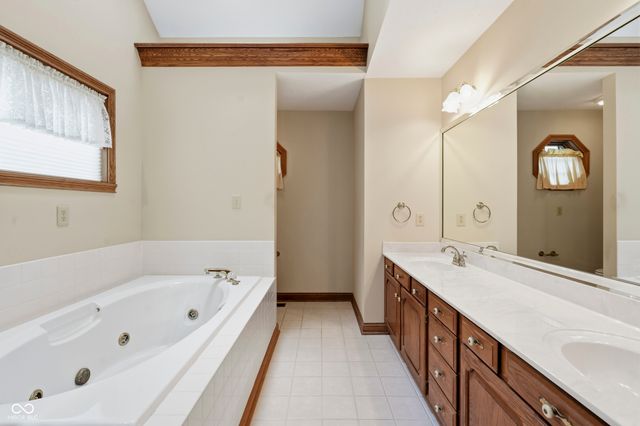 891 Copperwood Drive, Carmel, IN 46033